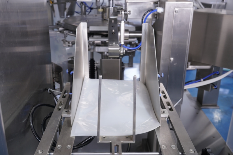 How does a pre-made bag packaging machine work